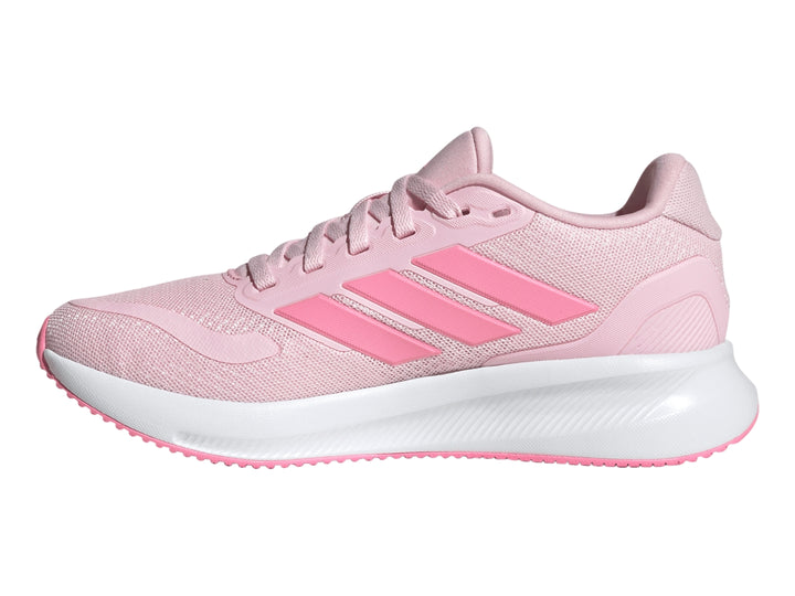 Tenis deportivos Adidas Runfalcon en color rosa con suela blanca y tres franjas laterales rosas.