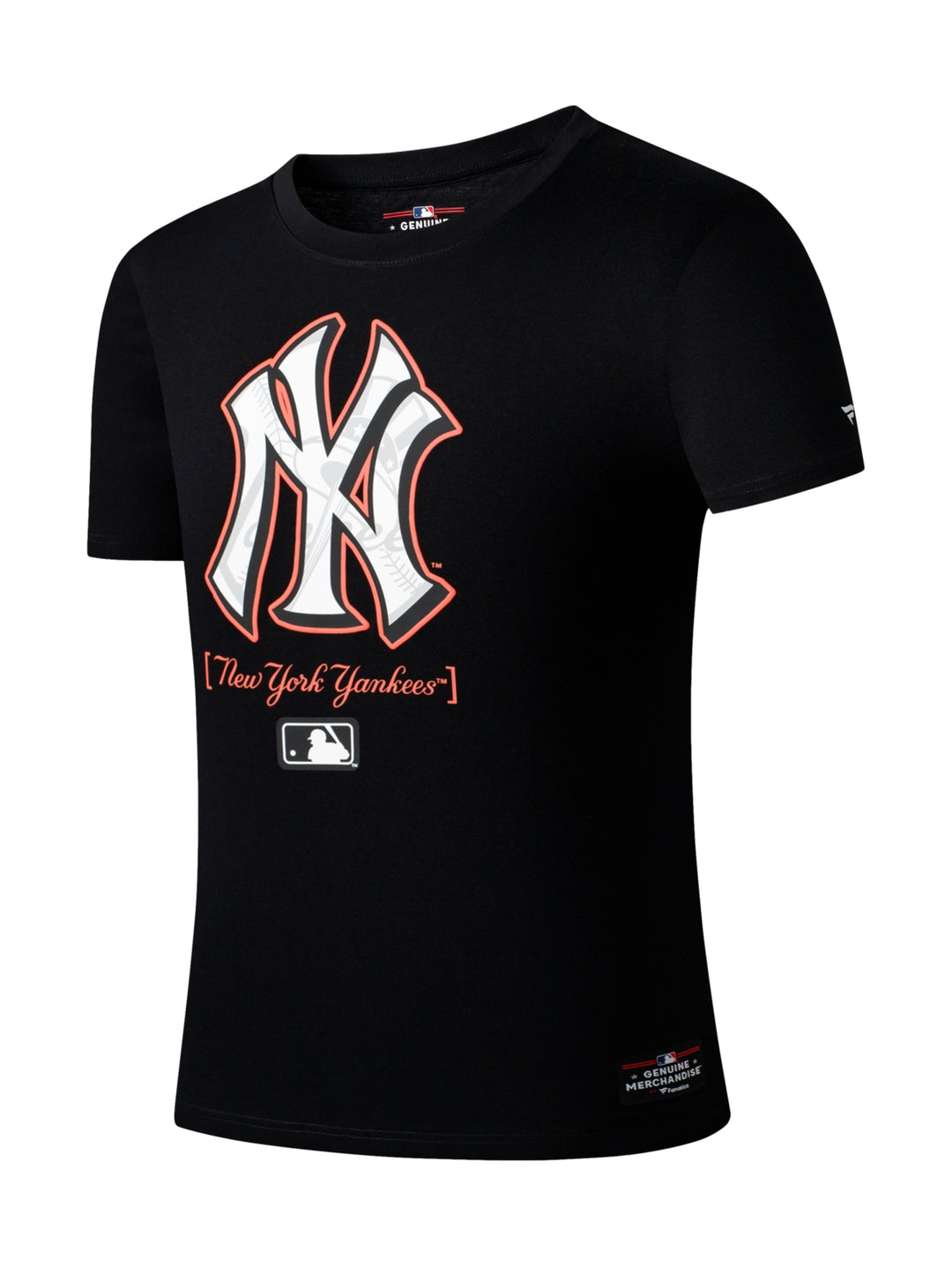 Camiseta negra de manga corta con el logotipo de los New York Yankees en el pecho.