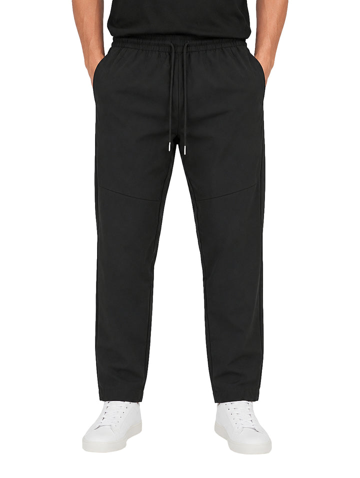 Pantalón negro Giovanni Gali para hombre con cintura elástica y cordón ajustable.