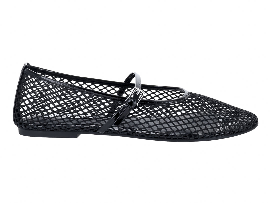 Zapatos planos negros de Steve Madden con diseño de malla y correa de charol.