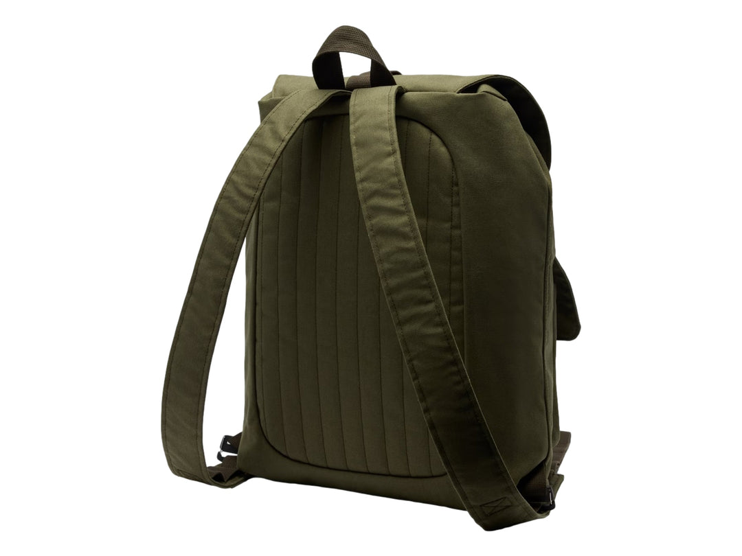 Mochila Columbia unisex color verde nori con múltiples bolsillos frontales y tapa superior ajustable.