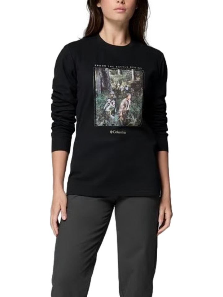 Playera negra de manga larga marca Columbia con estampado gráfico de Star Wars en el frente.
