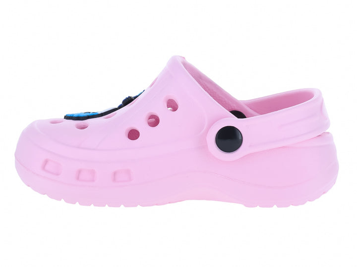 Sandalia tipo clog color rosa con figura de Stitch y botón negro.