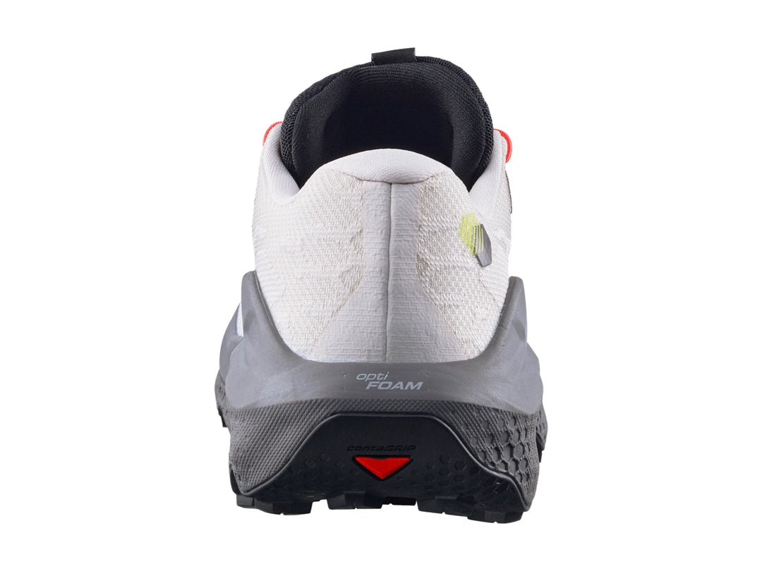 Tenis deportivos Salomon Ultra Glide 4 color Lilac Ash con suela gris y detalles naranjas.