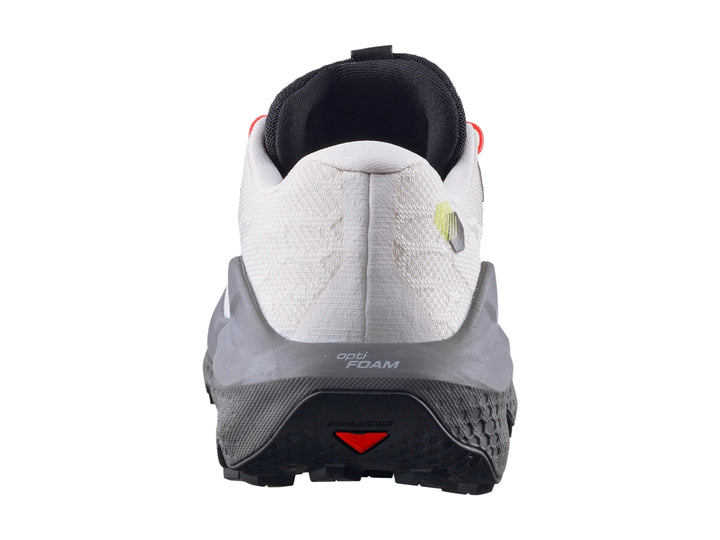 Tenis deportivos Salomon Ultra Glide 4 color Lilac Ash con suela gris y detalles naranjas.