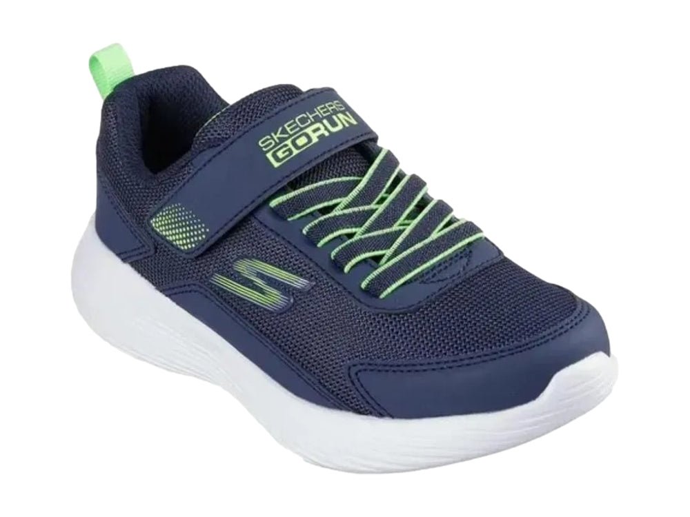 Tenis deportivos Skechers color azul marino con suela blanca y detalles en verde lima.