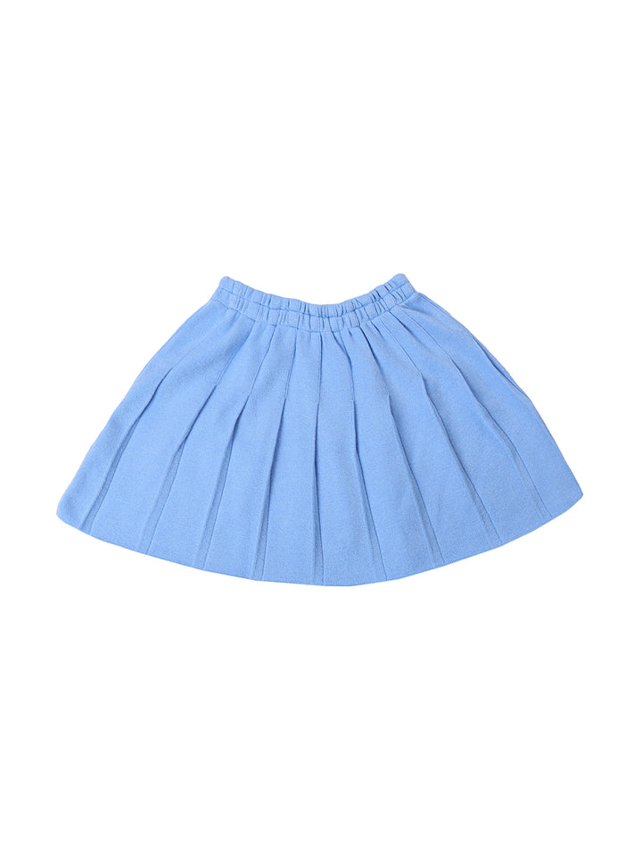 Chaleco tejido color crema con flores de crochet coloridas y botones azules para niña.