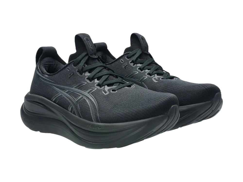 Tenis deportivos ASICS Gel-Nimbus 28 para mujer en color negro total.