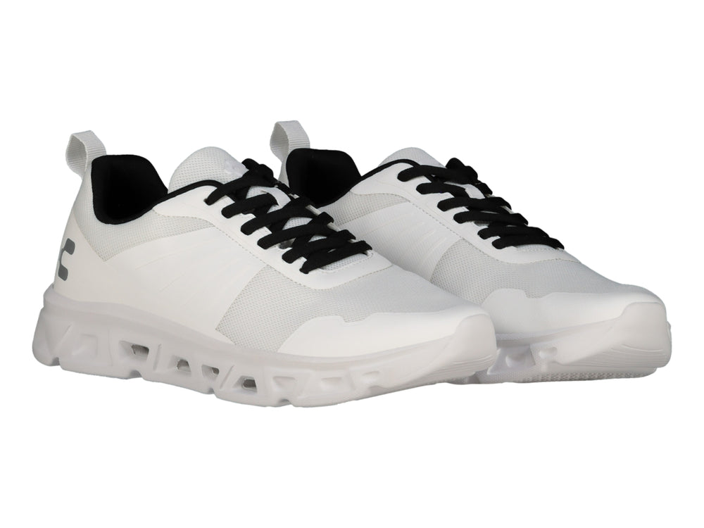 Tenis deportivos Charly color blanco con agujetas negras y suela blanca.