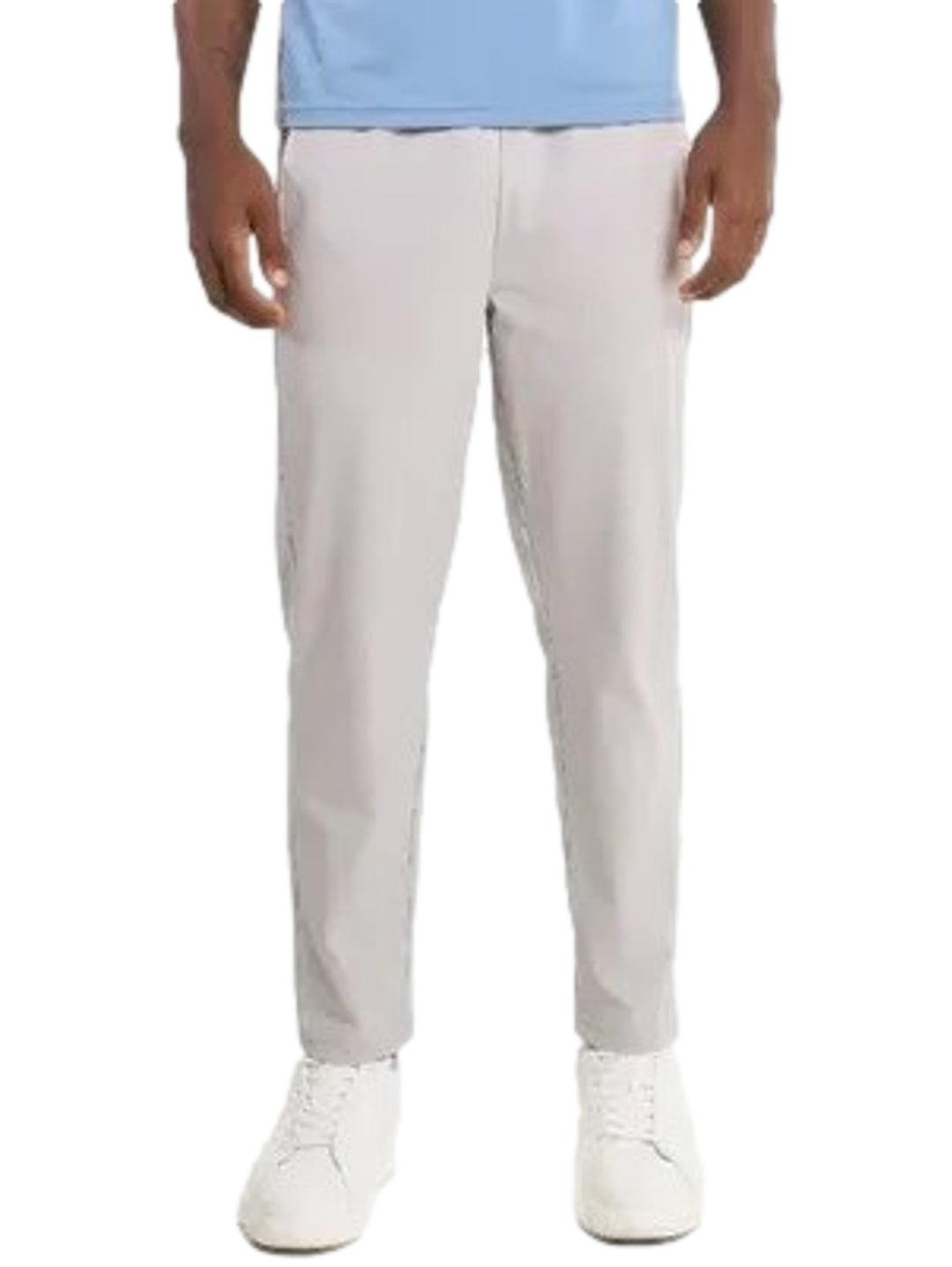 Pantalón deportivo color gris de la marca Everlast para entrenamiento.