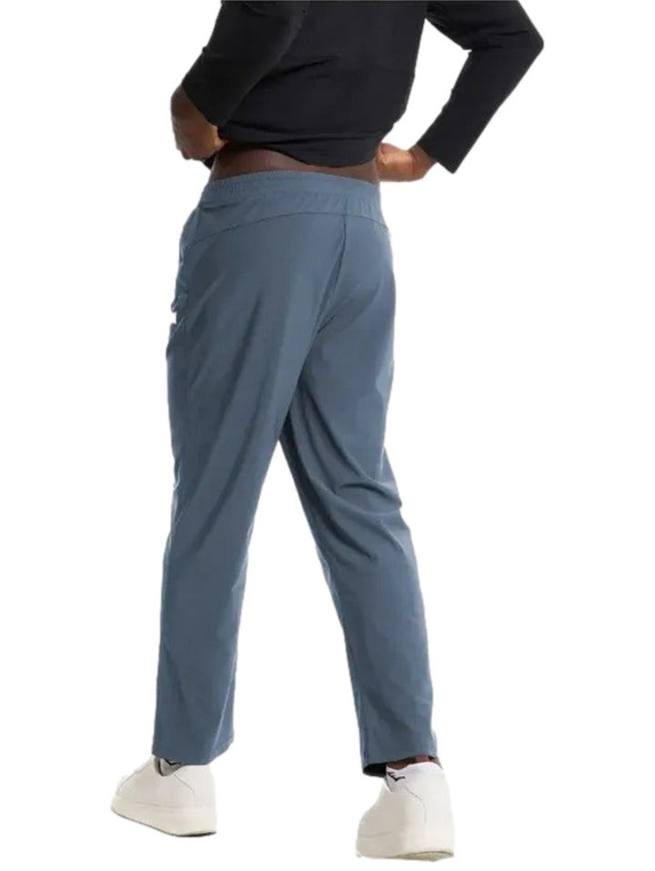 Pantalón deportivo Everlast color azul petróleo con cintura elástica y corte recto.