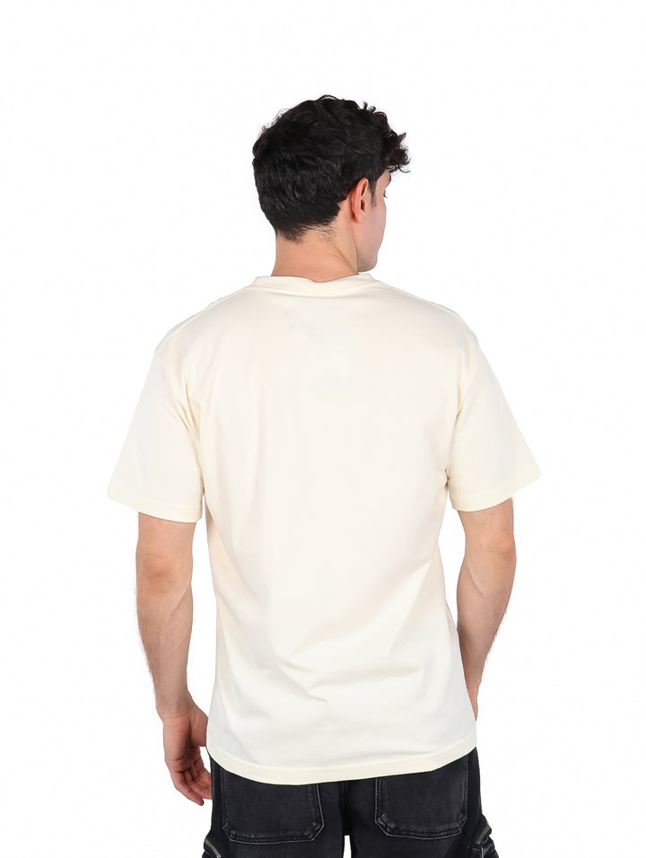 Playera oversized color arena con estampado frontal de Vegeta de Dragon Ball.