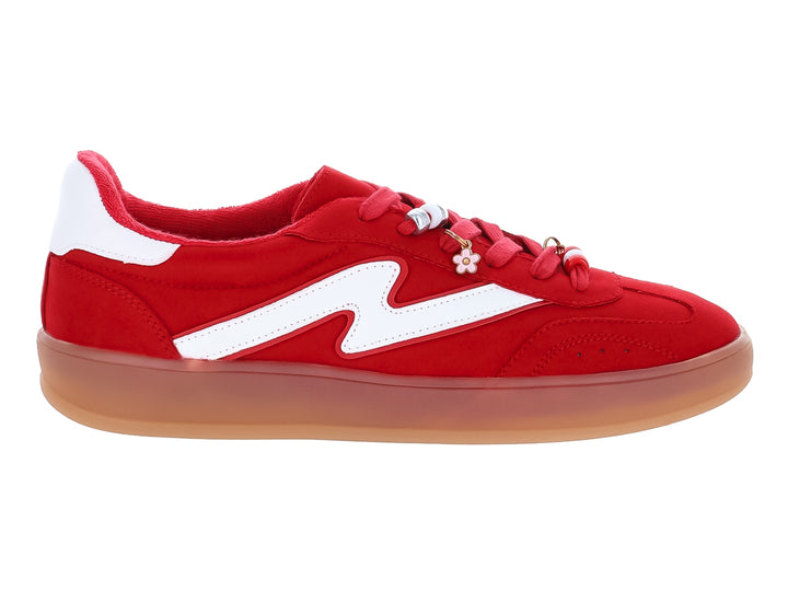 Tenis rojos de gamuza con franja blanca y suela color miel para mujer.