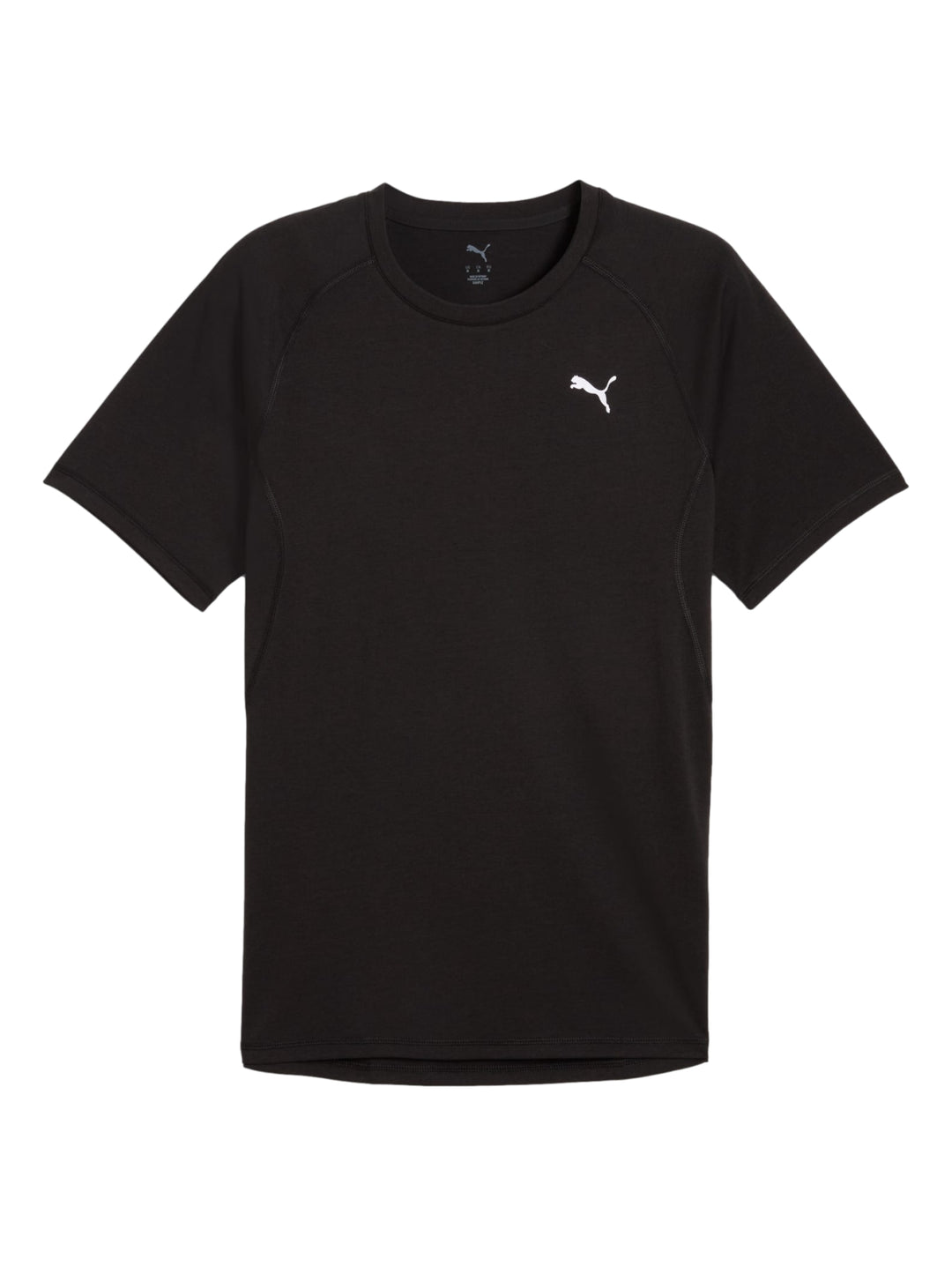 Hombre vistiendo una camiseta deportiva PUMA de color negro con manga corta.