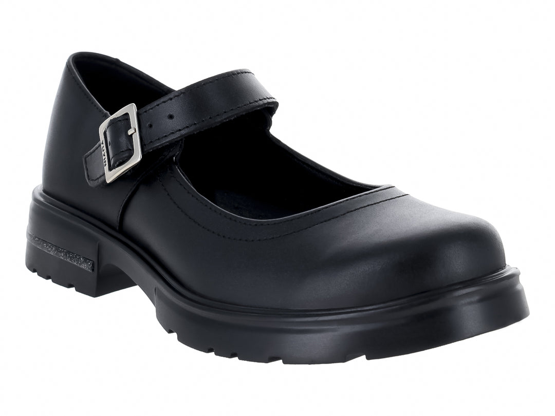 Zapato escolar negro con correa, hebilla plateada y detalle brillante en la suela.