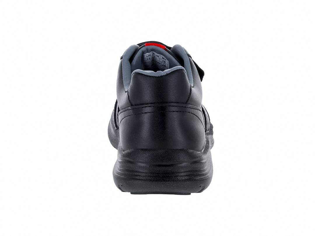 Zapato escolar Vavito color negro para Niño con cierre de velcro y agujetas.