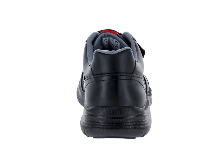 Zapato escolar Vavito color negro para Niño con cierre de velcro y agujetas.