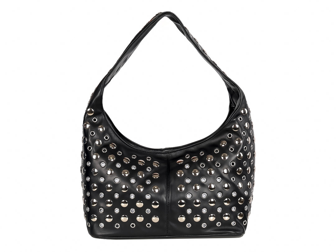 Bolso hobo negro con detalles de estoperoles plateados y correa al hombro.