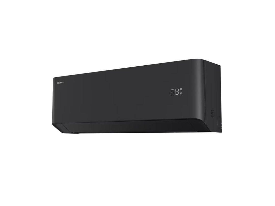 Aire acondicionado split Hisense de color negro con pantalla digital frontal.