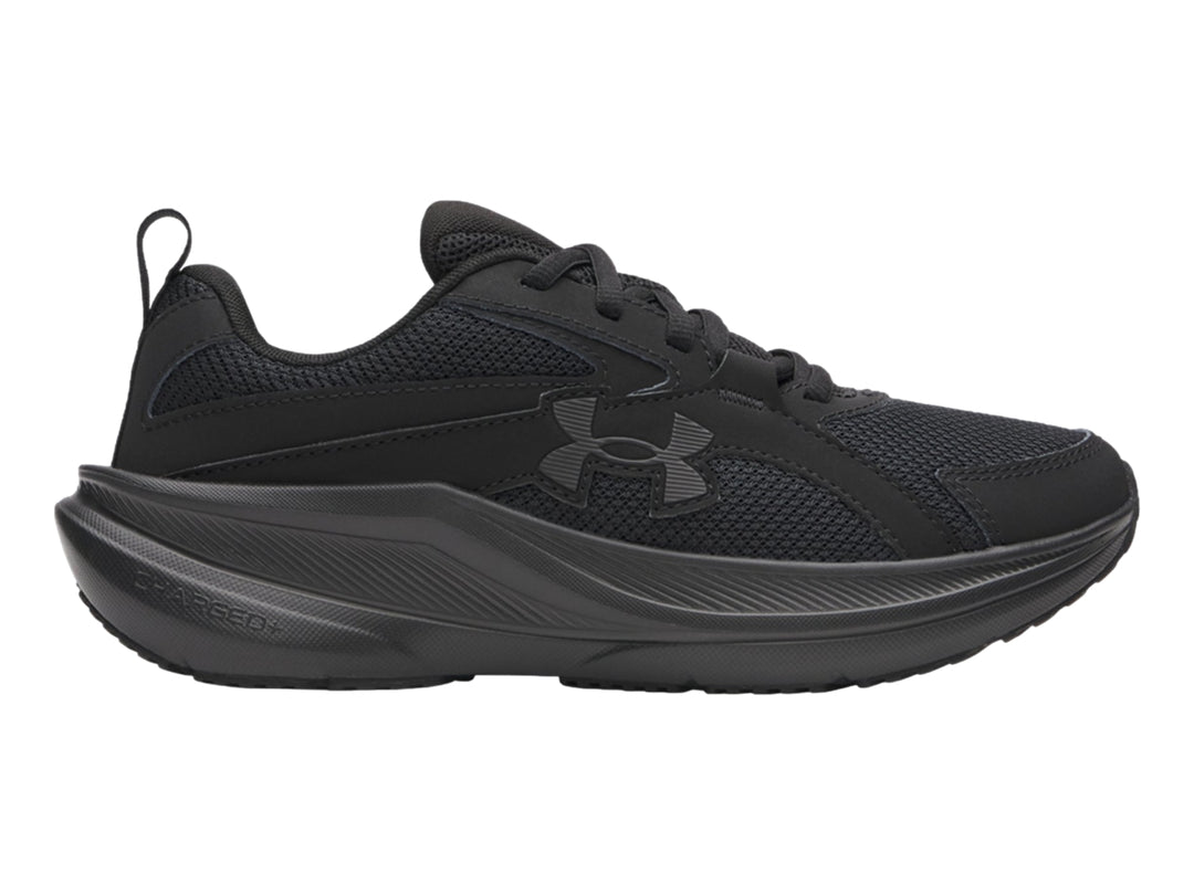 Tenis deportivos Under Armour color negro con malla transpirable y suela amortiguada.