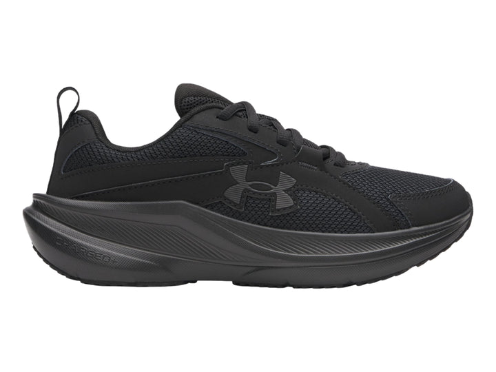 Tenis deportivos Under Armour color negro con malla transpirable y suela amortiguada.