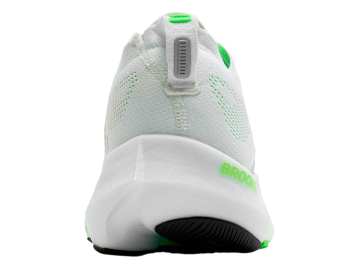 Tenis deportivos Brooks color blanco con detalles y suela en verde neón.