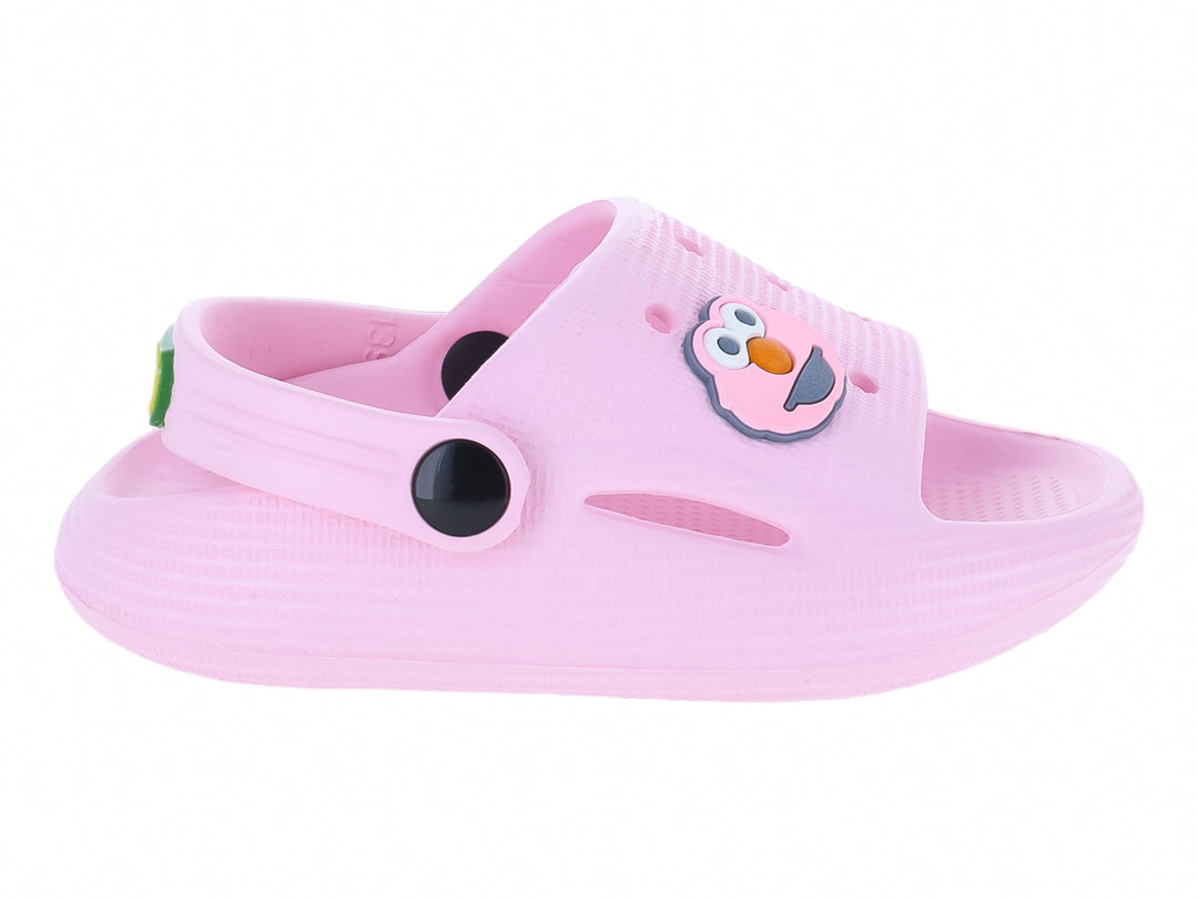 Zueco infantil Karsten de color rosa con detalles en negro y un personaje decorativo.