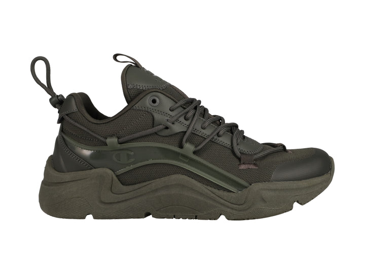 Tenis deportivos Champion color verde olivo con suela gruesa y diseño moderno.