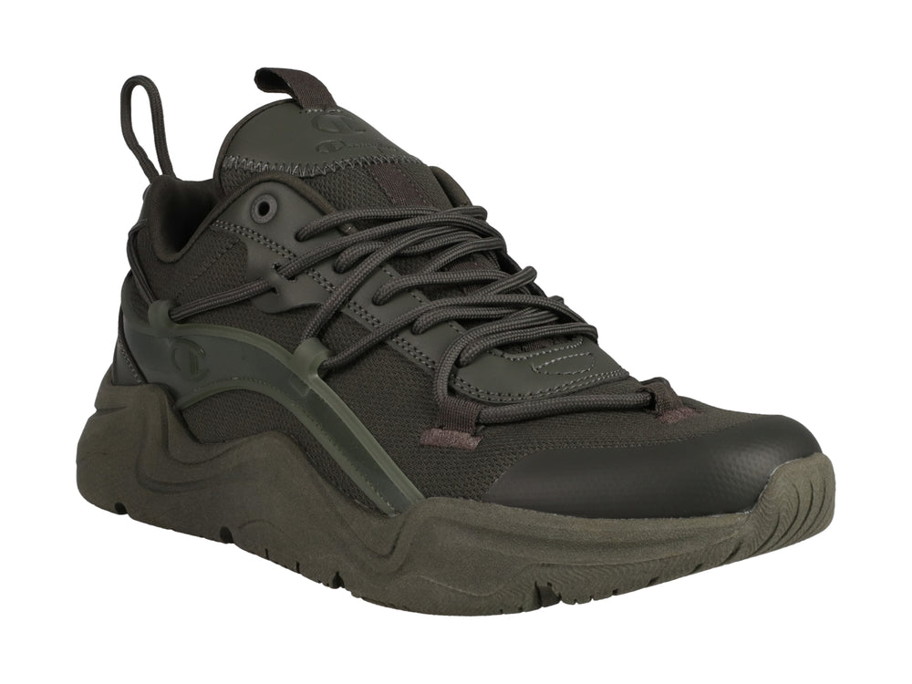 Tenis deportivos Champion color verde olivo con suela gruesa y diseño moderno.