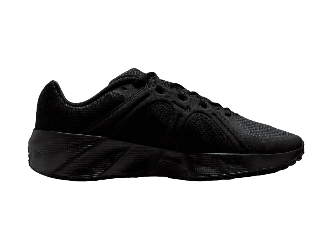 Tenis deportivos Nike City Response en color negro total, vista lateral sobre fondo blanco.