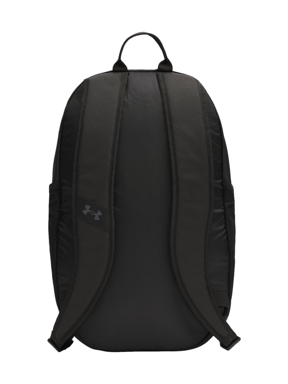 Mochila Under Armour de color negro con diseño deportivo y logotipo frontal.