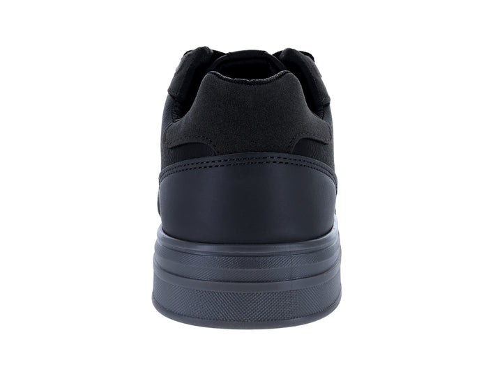 Tenis Clasben color negro con detalles y suela en color gris, vista lateral.