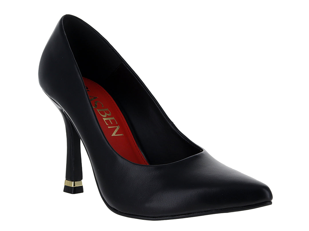 Zapato stiletto color negro con detalle dorado en la base del tacón.