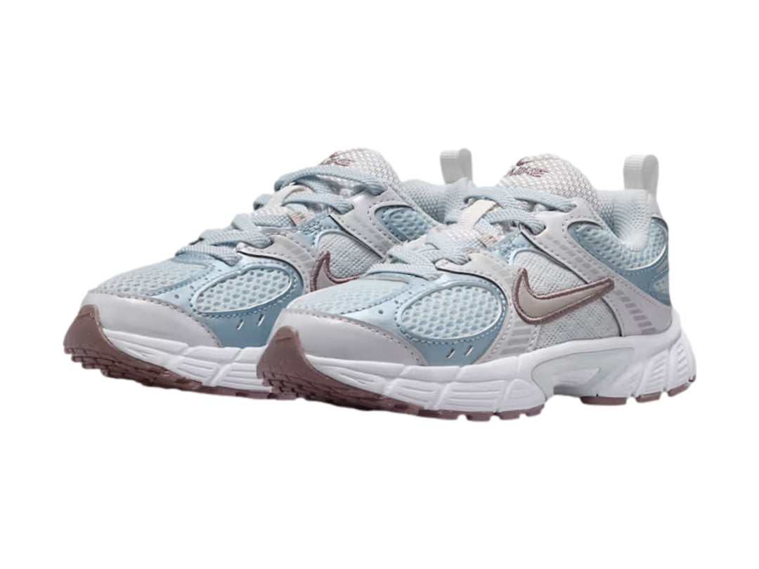 Tenis Nike V5 RNR Gris Platino para Niño