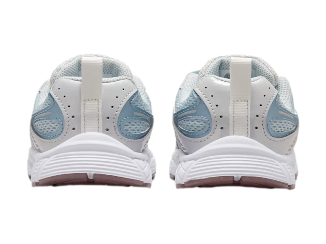 Tenis Nike V5 RNR Gris Platino para Niño