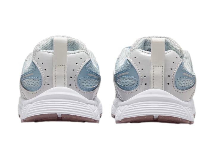 Tenis Nike V5 RNR Gris Platino para Niño
