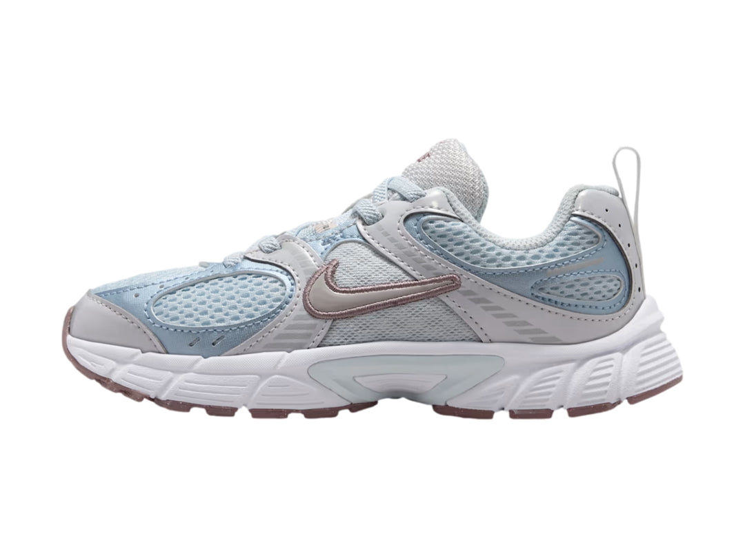 Tenis Nike V5 RNR Gris Platino para Niño