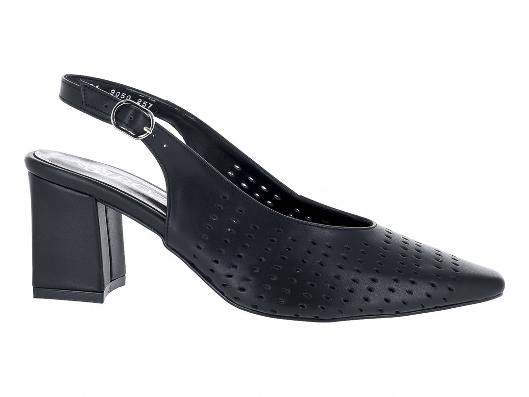 Zapato formal negro de tacón cuadrado con punta afilada y detalles perforados.