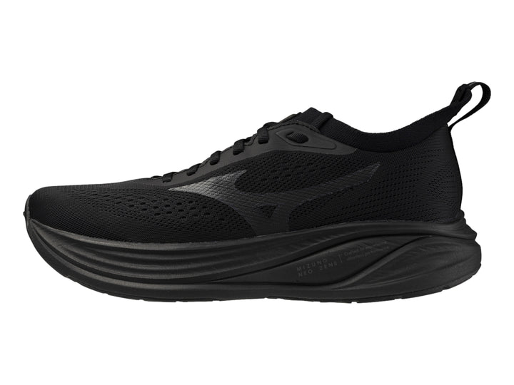 Tenis deportivo Mizuno Neo Zen 2 en color negro, vista lateral sobre fondo blanco.