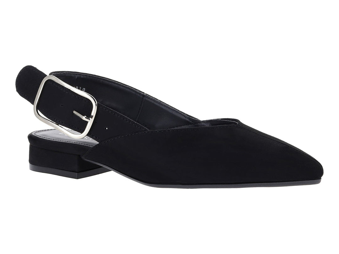 Zapato plano negro de gamuza con punta afilada y correa con hebilla plateada