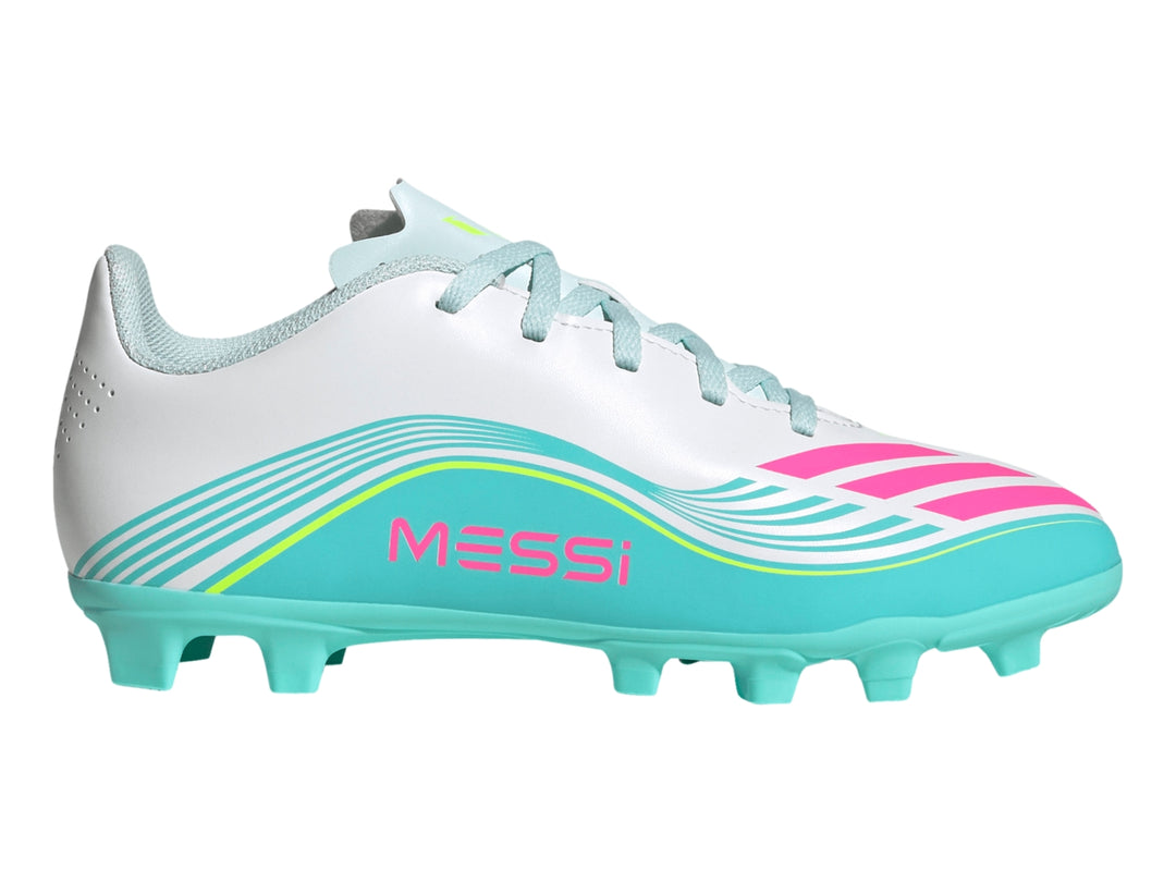 Calzado de fútbol Adidas F50 Messi Club en colores blanco, turquesa y rosa con suela de tacos FG.