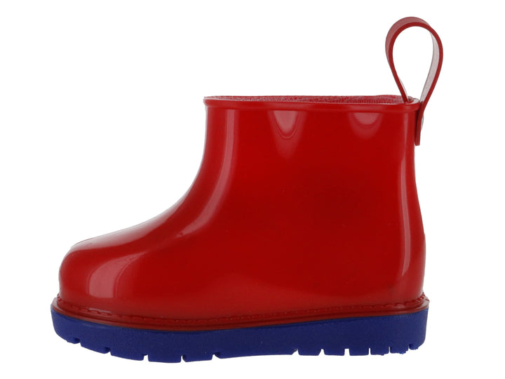 Bota de lluvia roja para niño con diseño de Spider-Man y suela azul.