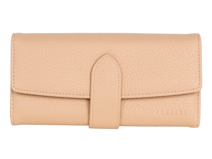 Cartera color kaki con textura granulada y cierre de solapa central.