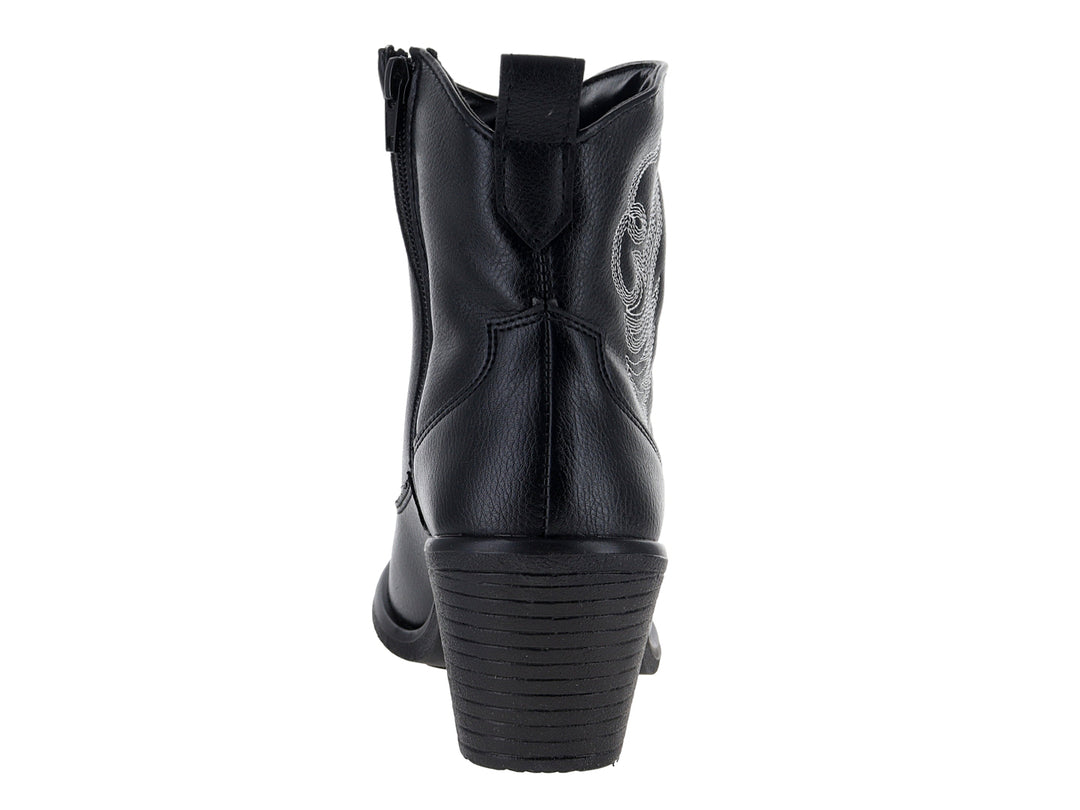 Botín vaquero negro con detalles de bordado blanco y tacón grueso.