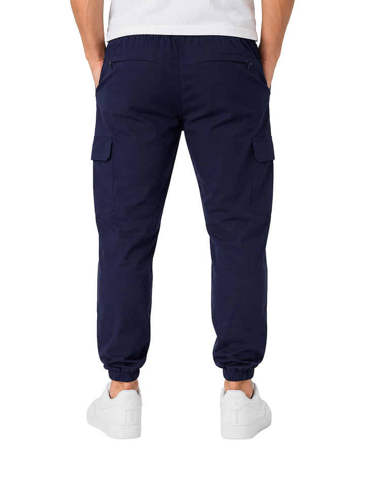 Pantalones jogger cargo color marino para hombre con bolsillos laterales y cintura elástica.