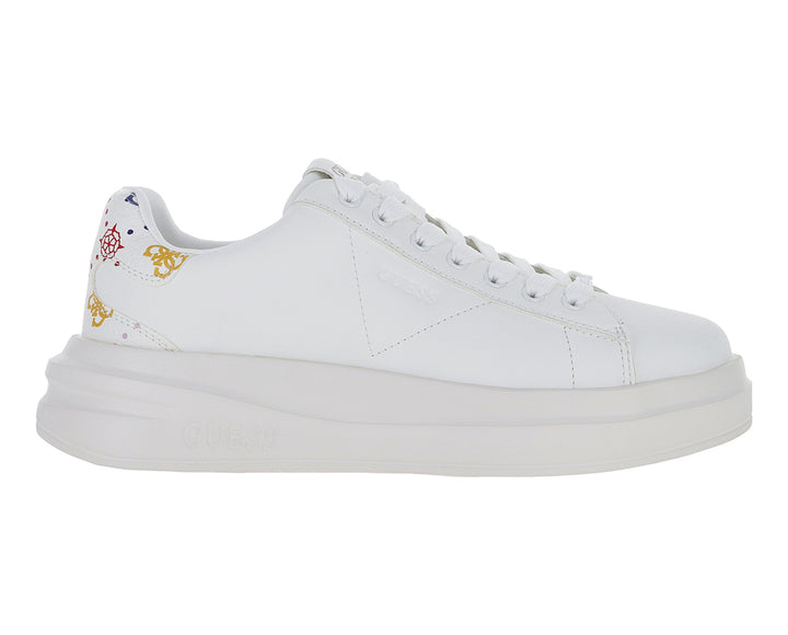 Tenis blancos de plataforma para mujer con detalles coloridos en el talón y suela gruesa.