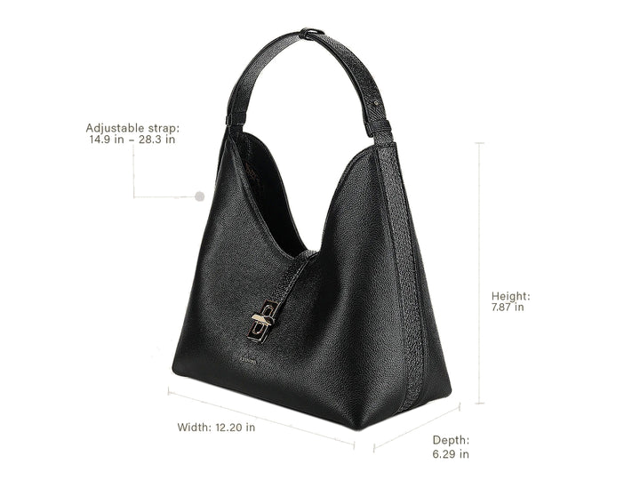 Bolso hobo de cuero negro con textura rugosa y detalle metálico plateado en el centro, marca Cuadra.