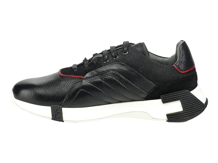 Tenis Cuadra de cuero negro con suela blanca y detalles rojos, vista lateral.
