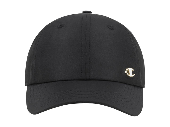 Gorra deportiva color negro con logotipo de Champion en el lateral.
