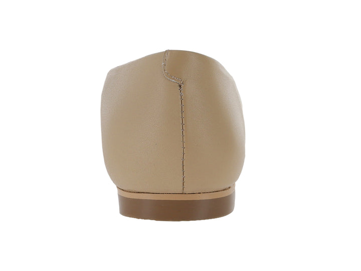 Zapato plano tipo ballerina color nude para Mujer.